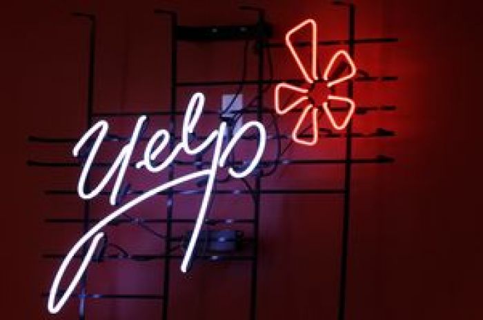 Court rules for Yelp in suit over online ratings