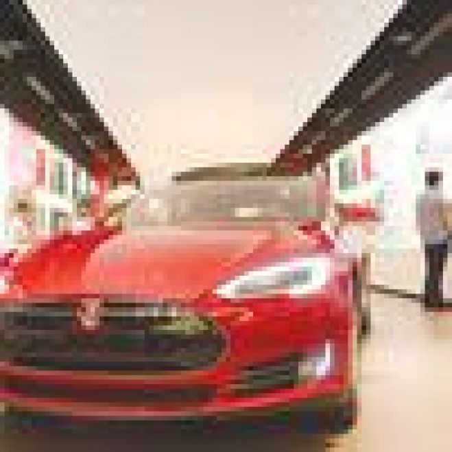 Nevada assembles $1.25 billion incentive package to woo Tesla Gigafactory
